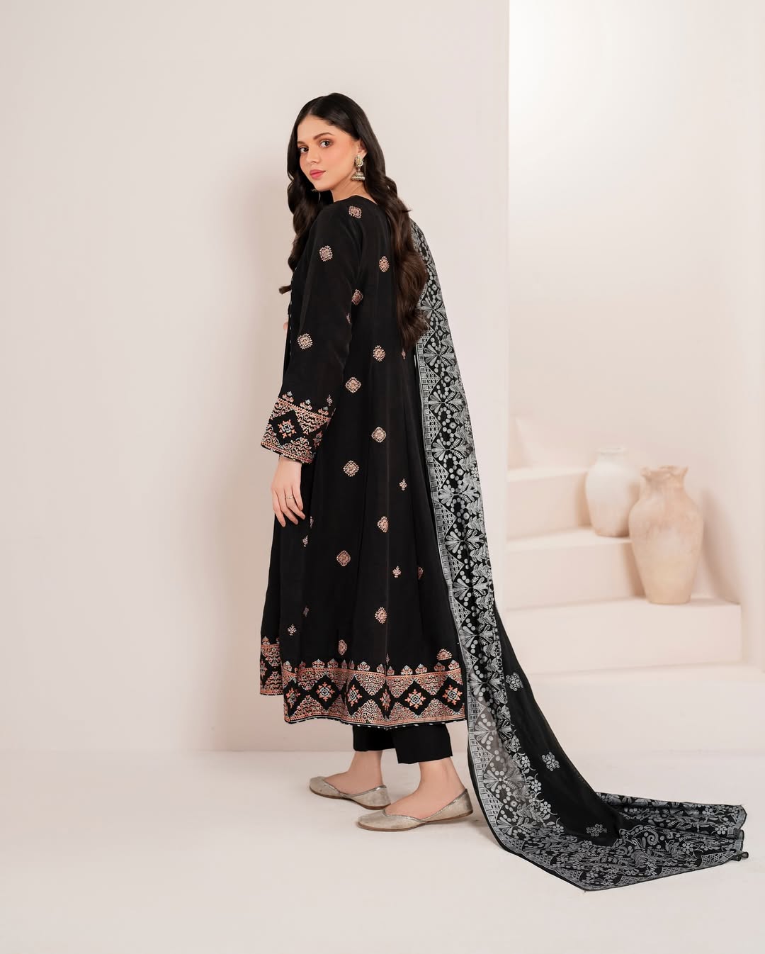 No Raa NORAA | Dressnio