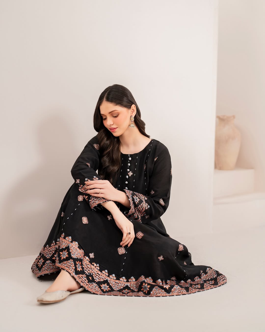 No Raa NORAA | Dressnio