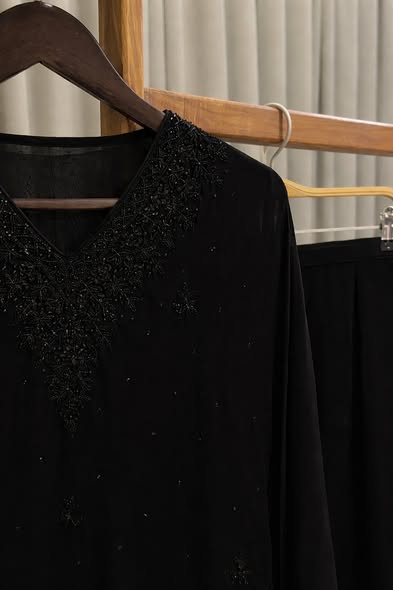 Black Kaftan